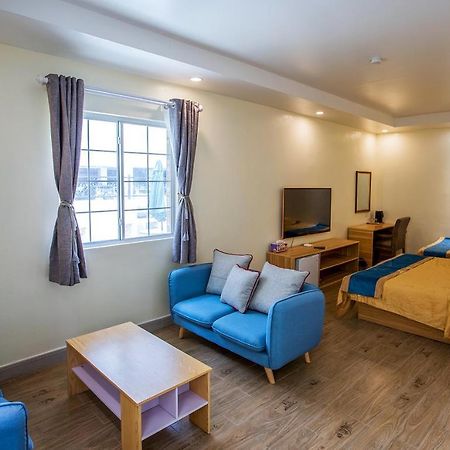 Residence Lodge Saipan Bagian luar foto
